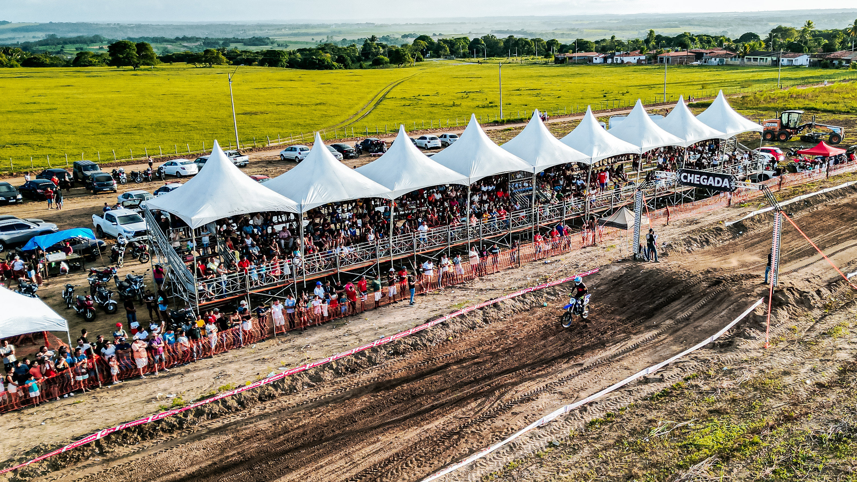Alhandra vibra com o sucesso do 1º Velocross: dois dias de emoção, velocidade e arquibancadas lotadas