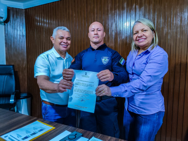 Prefeitura de Alhandra dá posse ao novo superintendente da Guarda Municipal
