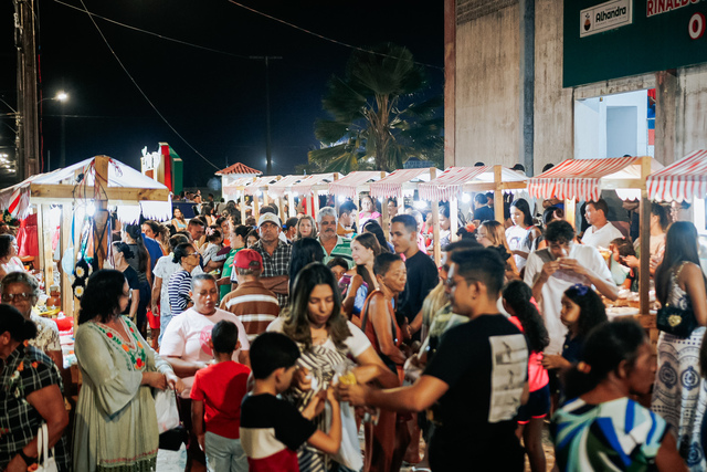 Prefeitura de Alhandra realiza a Primeira Feira Municipal da Mulher - Dona Antônia e fortalece o protagonismo feminino 