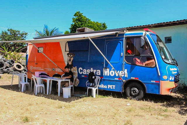 Castramóvel do Programa Paraíba Pet realiza atendimento gratuito em Alhandra