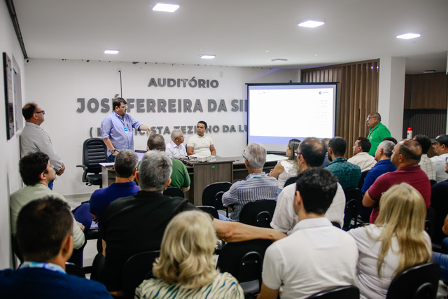 Secretaria de Meio Ambiente Municipal realiza reunião preparatória sobre construção de barragem e obras de saneamento