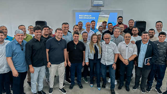 Alhandra marca presença no lançamento da 1ª Copa Metropolitana de Futebol Amador