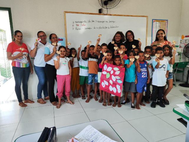 Prefeitura de Alhandra promove oficinas educativas em alusão à Semana da Consciência Negra
