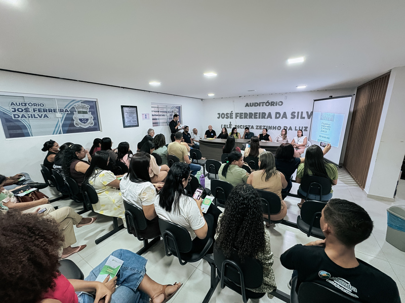 Audiência Pública reúne rede municipal e amplia o debate sobre as políticas para a primeira infância em Alhandra